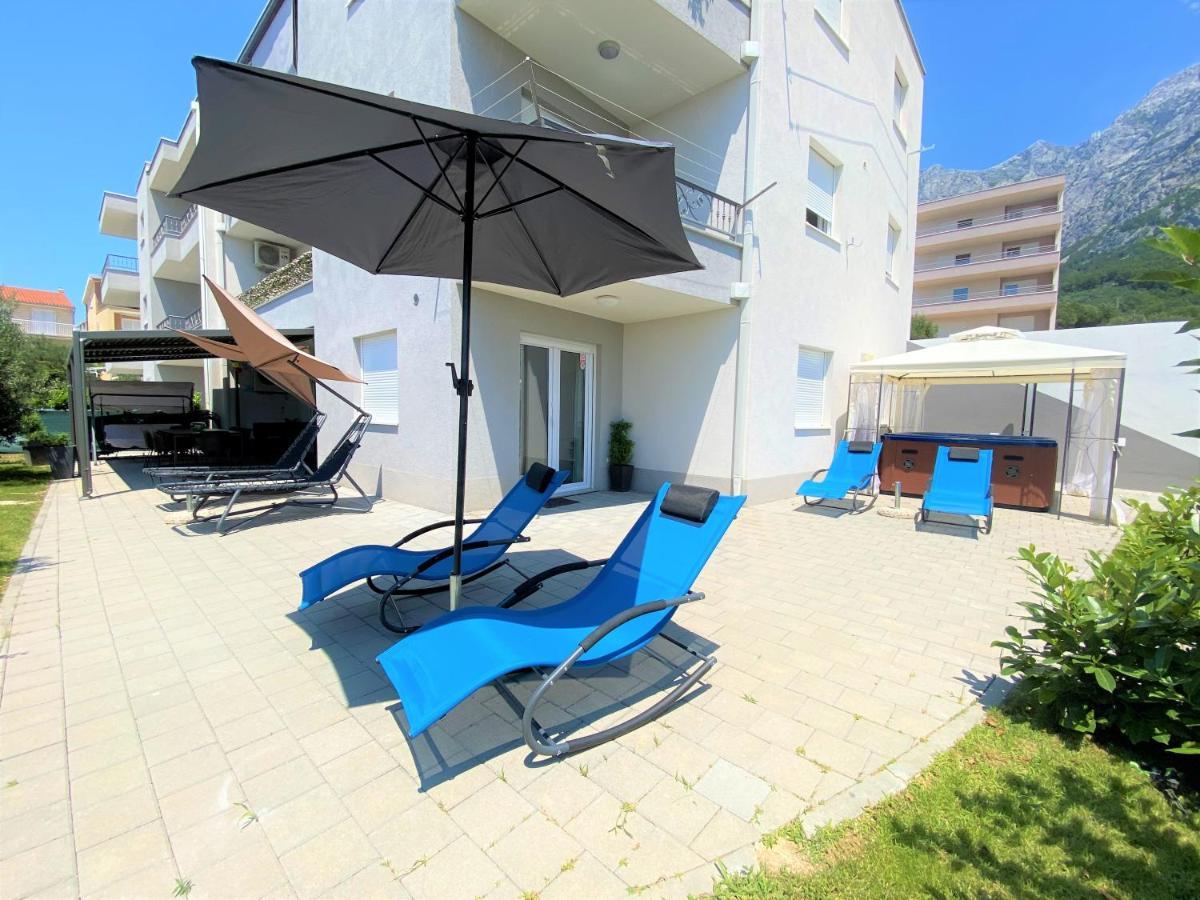 מאקרסקה Lux Apartment Sea Shell With Jacuzzi מראה חיצוני תמונה