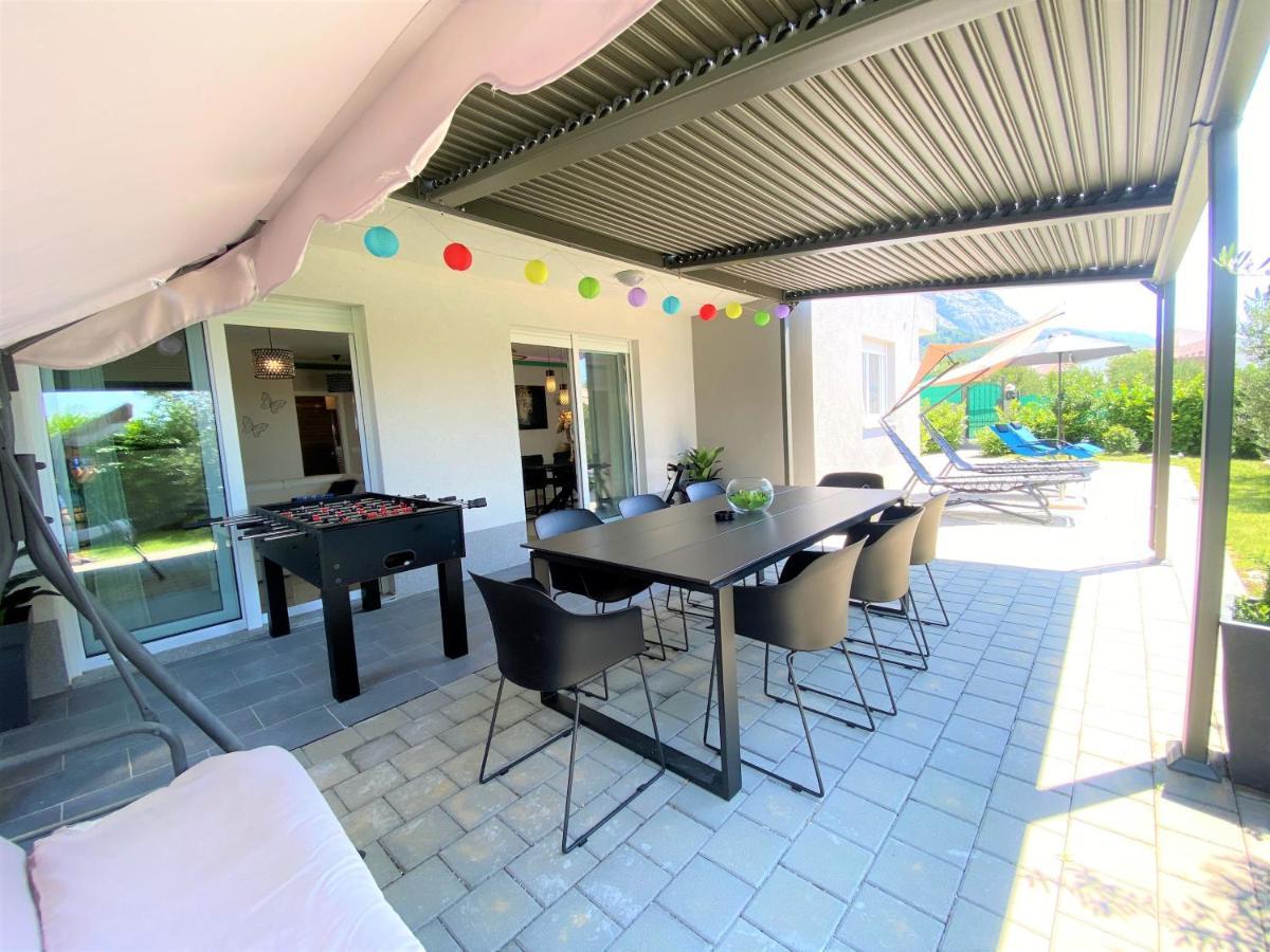 מאקרסקה Lux Apartment Sea Shell With Jacuzzi מראה חיצוני תמונה