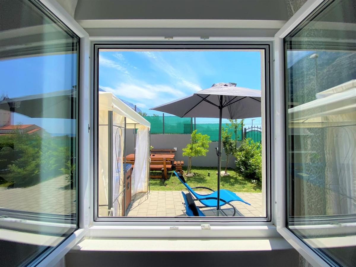 מאקרסקה Lux Apartment Sea Shell With Jacuzzi מראה חיצוני תמונה