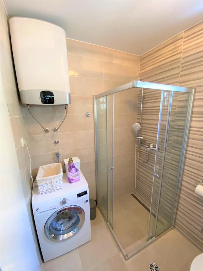 מאקרסקה Lux Apartment Sea Shell With Jacuzzi מראה חיצוני תמונה